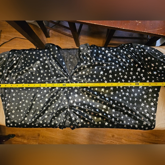 Black Collared Metallic Silver Stars Blouse, size XXL - Picture 6 of 6